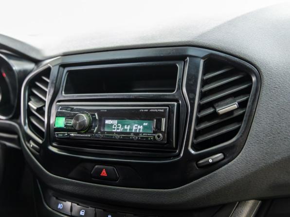Lada (ВАЗ) Vesta I с пробегом 2018 года, цена 840 000 рублей, 133507 км, седан, Автокод Объявления