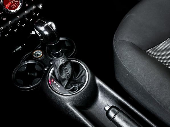 Mini Hatch II (R56) Рестайлинг с пробегом 2011 года, цена 1 200 000 рублей, 64789 км, хэтчбек, Автокод Объявления