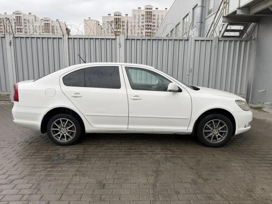 Skoda Octavia II (A5) Рестайлинг Ростов-на-Дону  - изображение 6