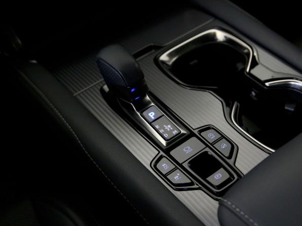 Lexus RX V с пробегом 2023 года, цена 7 750 000 рублей, 39600 км, внедорожник, Автокод Объявления