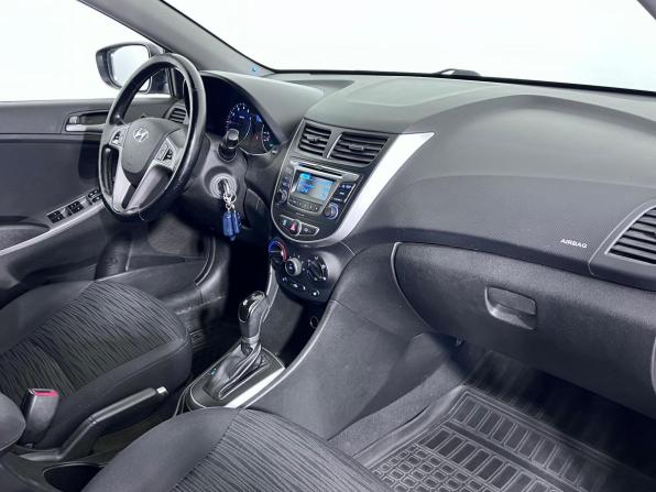 Hyundai Solaris I Рестайлинг с пробегом 2015 года, цена 1 151 000 рублей, 124238 км, седан, Автокод Объявления