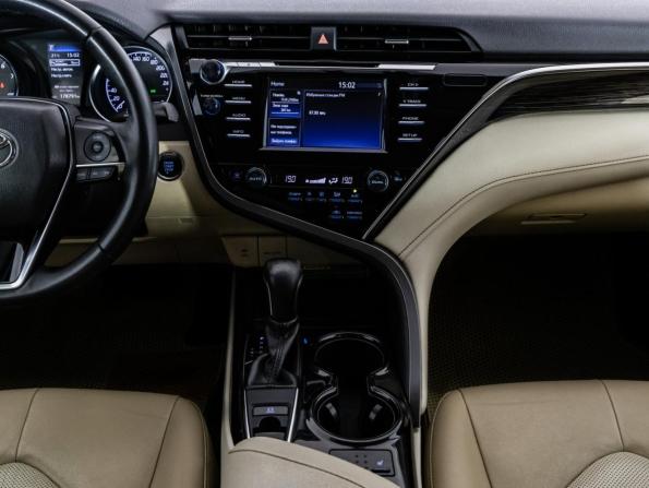 Toyota Camry VIII (XV70) с пробегом 2020 года, цена 2 199 000 рублей, 178790 км, седан, Автокод Объявления