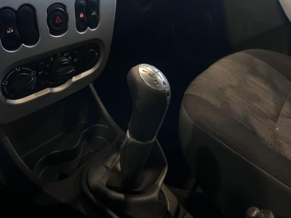 Renault Sandero I с пробегом 2013 года, цена 520 000 рублей, 201395 км, хэтчбек, Автокод Объявления