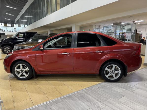 Ford Focus II Рестайлинг с пробегом 2010 года, цена 635 000 рублей, 138670 км, седан, Автокод Объявления