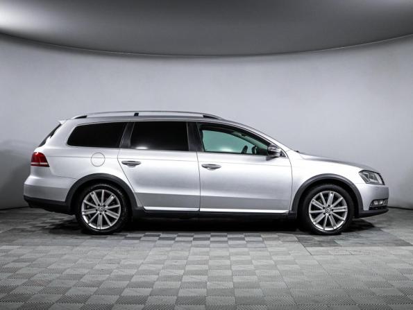 Volkswagen Passat B7 с пробегом 2013 года, цена 1 200 000 рублей, 284208 км, универсал, Автокод Объявления