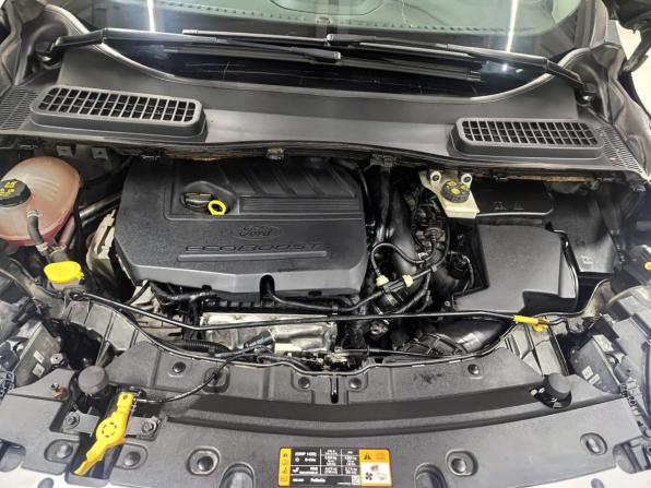 Ford Kuga II Рестайлинг с пробегом 2018 года, цена 1 320 000 рублей, 171652 км, внедорожник, Автокод Объявления