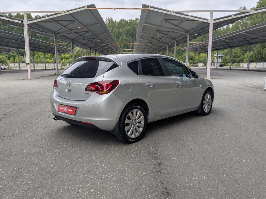 Opel Astra J Екатеринбург  - изображение 7