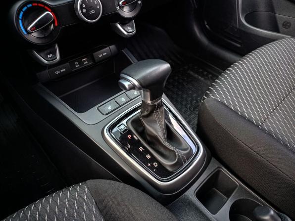 Kia Rio IV с пробегом 2019 года, цена 1 497 000 рублей, 104242 км, хэтчбек, Автокод Объявления