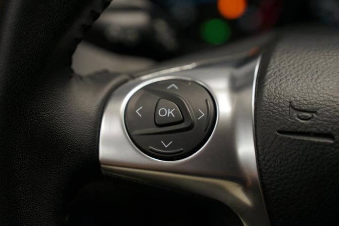 Ford Focus III с пробегом 2013 года, цена 941 000 рублей, 219500 км, седан, Автокод Объявления