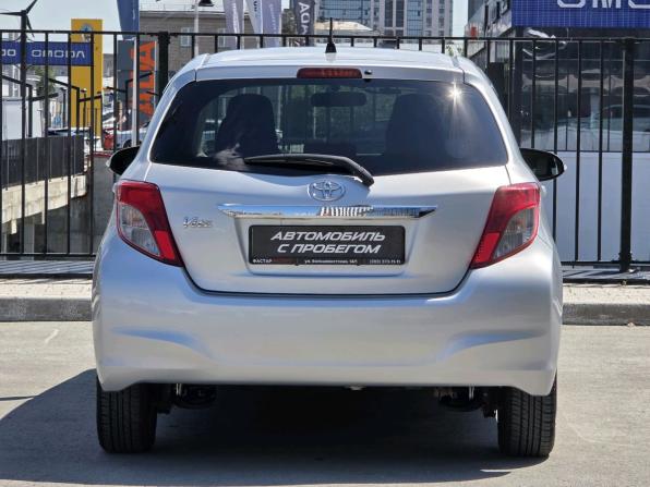 Toyota Vitz III (XP130) с пробегом 2013 года, цена 803 000 рублей, 149517 км, хэтчбек, Автокод Объявления