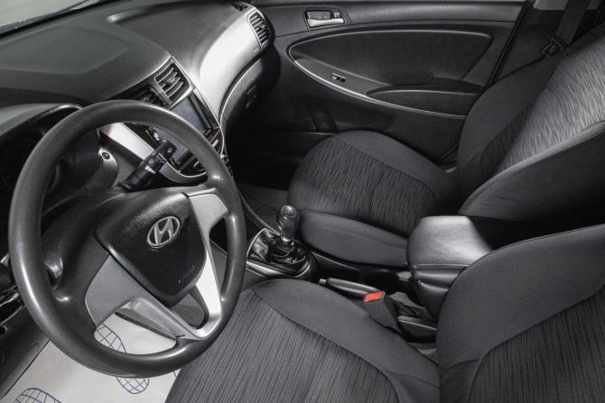 Hyundai Solaris I Рестайлинг с пробегом 2016 года, цена 529 000 рублей, 190400 км, седан, Автокод Объявления