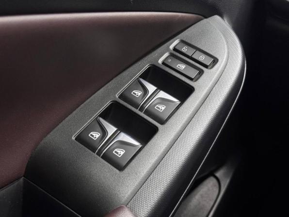 Changan Eado Plus с пробегом 2023 года, цена 1 569 000 рублей, 28000 км, седан, Автокод Объявления