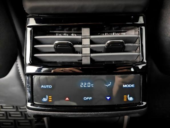 Geely Monjaro I с пробегом 2022 года, цена 3 175 000 рублей, 46423 км, внедорожник, Автокод Объявления