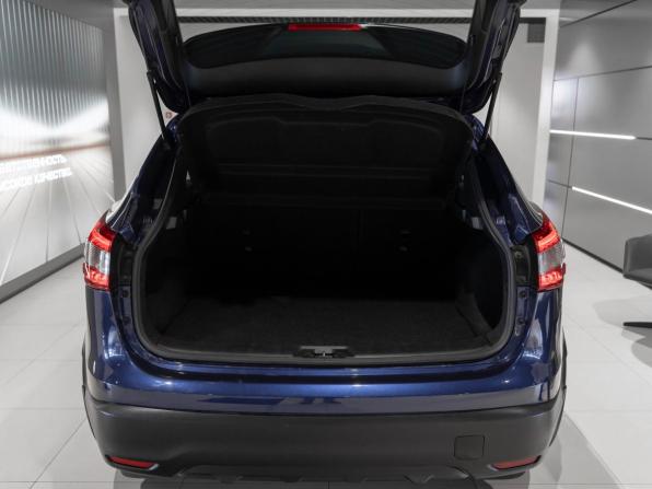 Nissan Qashqai II с пробегом 2018 года, цена 1 675 000 рублей, 123196 км, внедорожник, Автокод Объявления