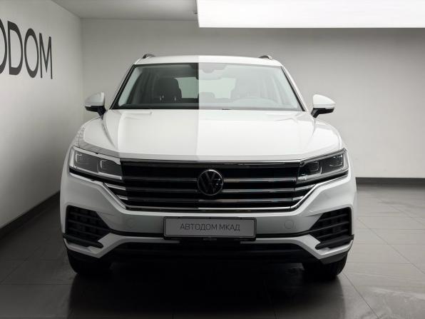 Volkswagen Touareg III Рестайлинг с пробегом 2024 года, цена 7 157 000 рублей, 100 км, внедорожник, Автокод Объявления