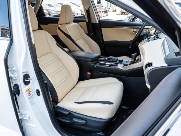 Lexus NX I с пробегом 2016 года, цена 2 799 000 рублей, 133317 км, внедорожник, Автокод Объявления