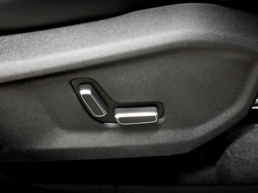 Geely Monjaro I Москва  - изображение 28
