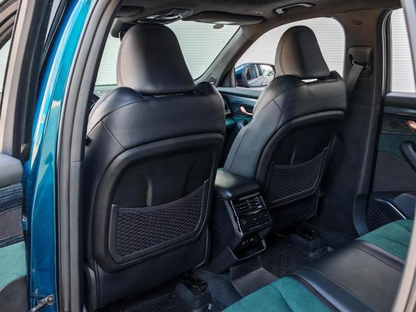Geely Monjaro I с пробегом 2023 года, цена 2 990 000 рублей, 30162 км, внедорожник, Автокод Объявления