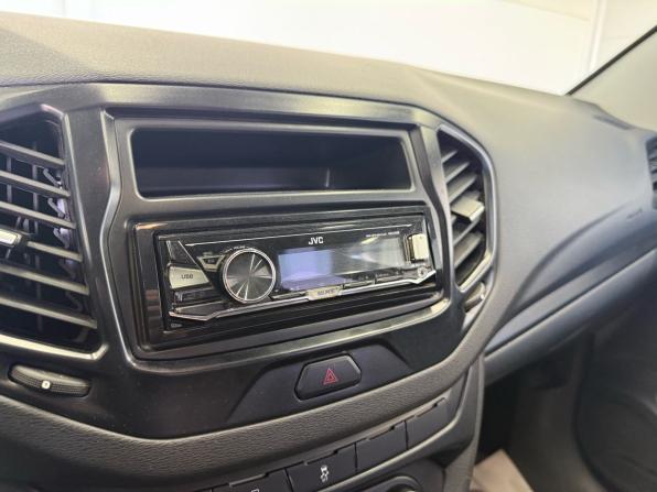 Lada (ВАЗ) Vesta I с пробегом 2018 года, цена 989 000 рублей, 48100 км, седан, Автокод Объявления