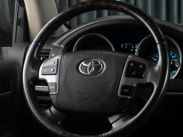 Toyota Land Cruiser 200 Series с пробегом 2008 года, цена 3 289 000 рублей, 193879 км, внедорожник, Автокод Объявления