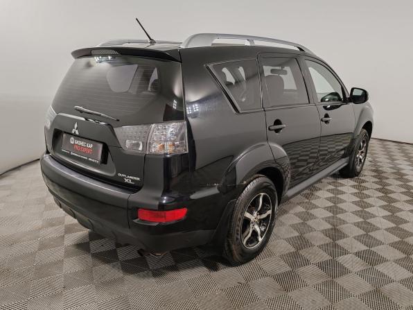 Mitsubishi Outlander II Рестайлинг с пробегом 2010 года, цена 949 000 рублей, 196792 км, внедорожник, Автокод Объявления