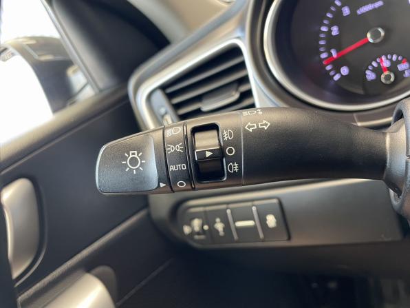 Kia Ceed III с пробегом 2019 года, цена 1 677 000 рублей, 113086 км, хэтчбек, Автокод Объявления