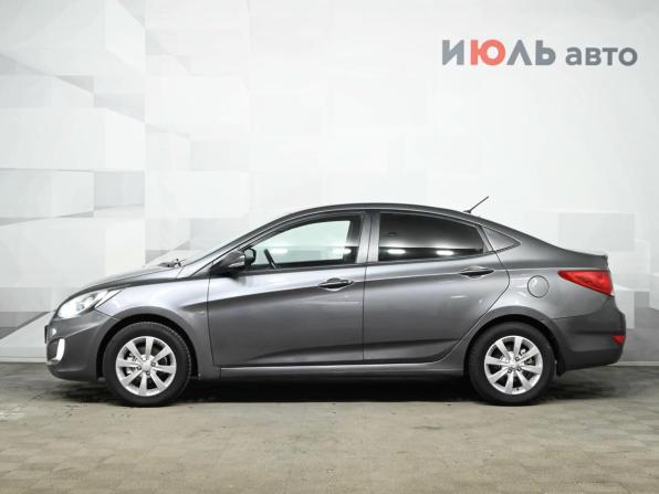 Hyundai Solaris I с пробегом 2012 года, цена 695 000 рублей, 193062 км, седан, Автокод Объявления