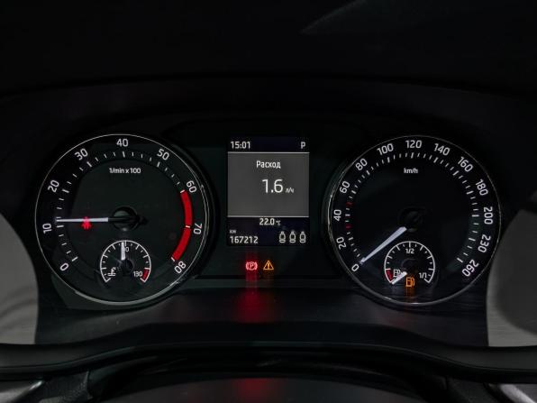 Skoda Octavia IV (A8) с пробегом 2021 года, цена 1 900 000 рублей, 167210 км, лифтбек, Автокод Объявления