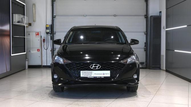 Hyundai Solaris II Рестайлинг с пробегом 2020 года, цена 1 520 000 рублей, 118424 км, седан, Автокод Объявления