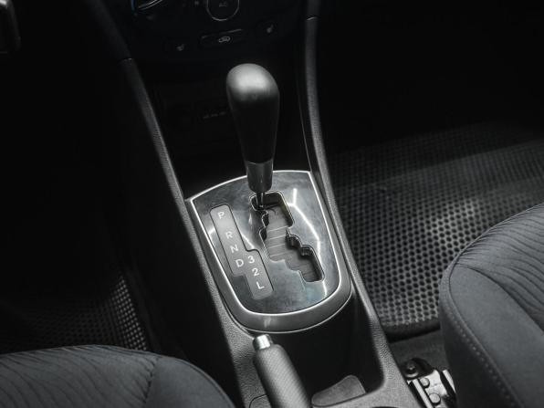 Hyundai Solaris I с пробегом 2013 года, цена 899 000 рублей, 180000 км, хэтчбек, Автокод Объявления