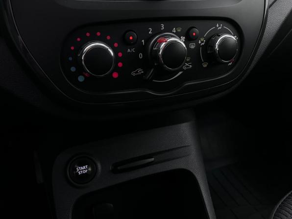 Renault Kaptur I с пробегом 2016 года, цена 1 330 000 рублей, 133185 км, внедорожник, Автокод Объявления