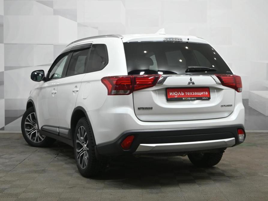 Mitsubishi Outlander III Рестайлинг 2 Екатеринбург  - изображение 4