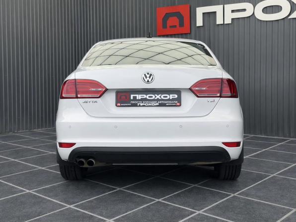 Volkswagen Jetta VI с пробегом 2014 года, цена 1 277 000 рублей, 103840 км, седан, Автокод Объявления