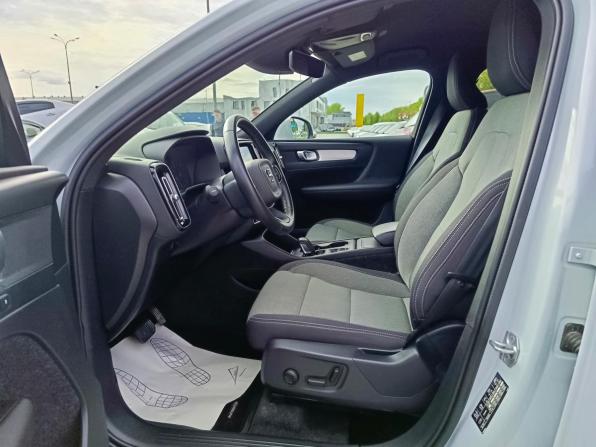 Volvo XC40 I с пробегом 2021 года, цена 2 599 995 рублей, 74745 км, внедорожник, Автокод Объявления