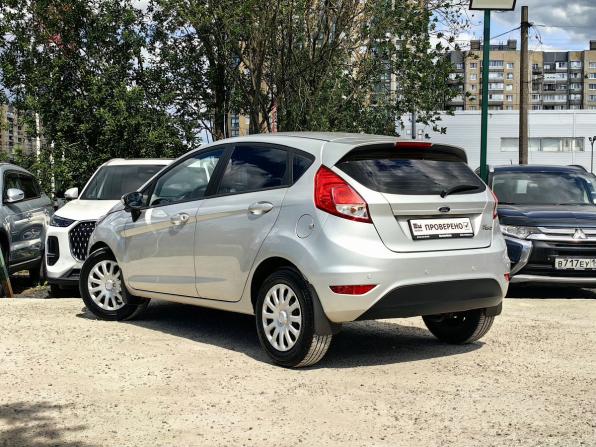 Ford Fiesta Mk6 Рестайлинг с пробегом 2015 года, цена 869 000 рублей, 84805 км, хэтчбек, Автокод Объявления