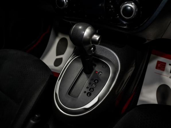 Nissan Juke I Рестайлинг с пробегом 2016 года, цена 1 245 000 рублей, 100200 км, внедорожник, Автокод Объявления