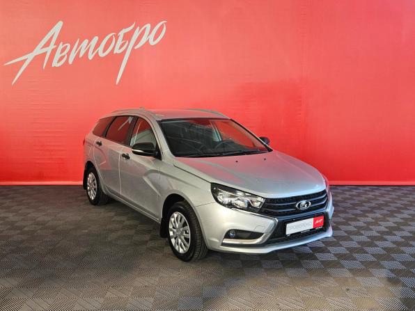 Lada (ВАЗ) Vesta I с пробегом 2021 года, цена 1 070 000 рублей, 81639 км, универсал, Автокод Объявления