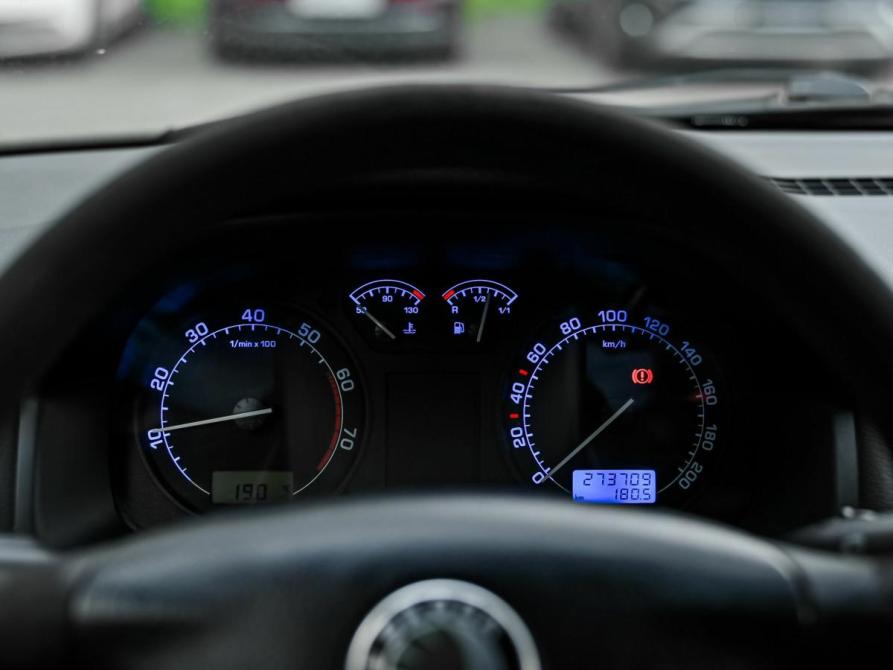 Skoda Octavia II (A5) Санкт-Петербург  - изображение 5