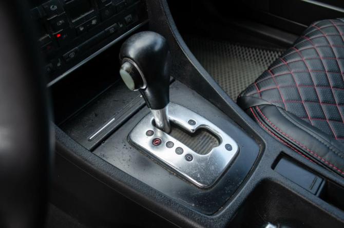 Audi A4 II (B6) с пробегом 2001 года, цена 340 000 рублей, 340000 км, седан, Автокод Объявления