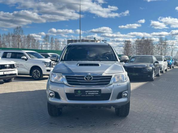 Toyota Hilux VII Рестайлинг с пробегом 2014 года, цена 2 600 000 рублей, 251639 км, пикап, Автокод Объявления