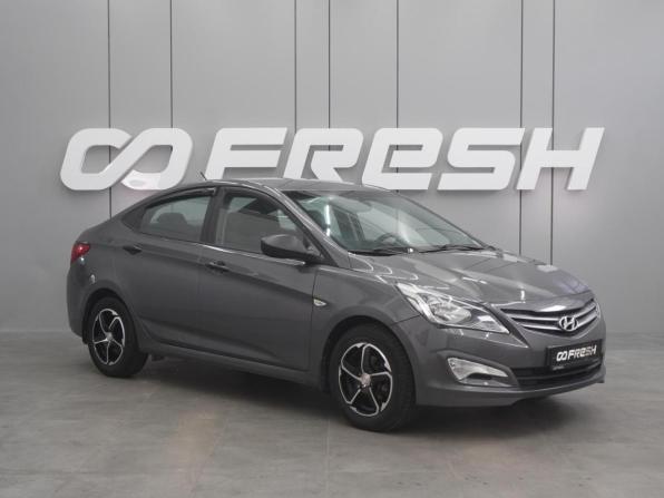 Hyundai Solaris I Рестайлинг с пробегом 2016 года, цена 949 000 рублей, 111679 км, седан, Автокод Объявления