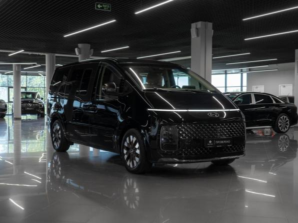 Hyundai Staria I с пробегом 2021 года, цена 4 250 000 рублей, 113109 км, минивэн, Автокод Объявления