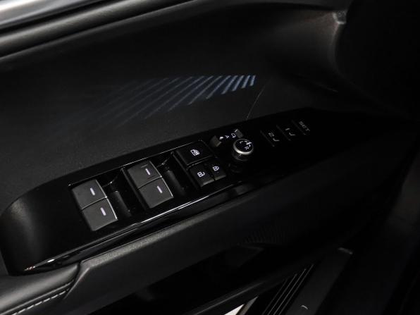Toyota Camry IX (XV80) China Market с пробегом 2026 года, цена 3 999 000 рублей, 586 км, седан, Автокод Объявления