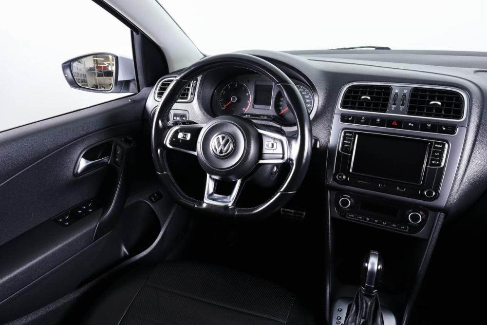 Volkswagen Polo V Рестайлинг Пермь  - изображение 13