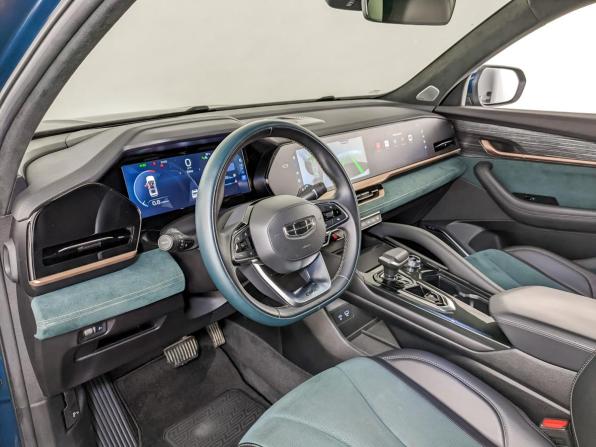 Geely Monjaro I с пробегом 2023 года, цена 2 950 000 рублей, 78419 км, внедорожник, Автокод Объявления
