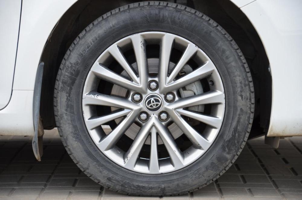 Toyota Camry VII (XV50) Рестайлинг Астрахань  - изображение 6