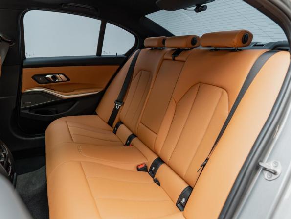 BMW 3 серии VII (G2x) Рестайлинг с пробегом 2024 года, цена 6 100 000 рублей, 16569 км, седан, Автокод Объявления