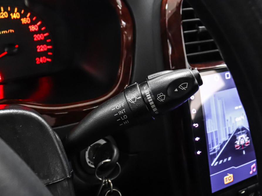 Hyundai Sonata IV (EF) Рестайлинг Минеральные Воды  - изображение 13