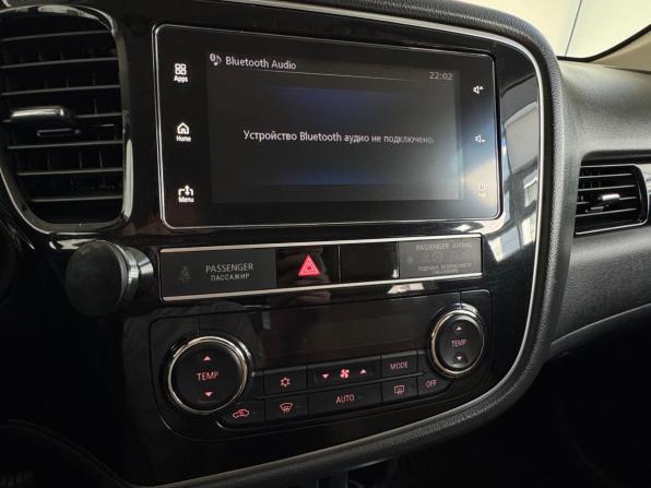 Mitsubishi Outlander III Рестайлинг 3 с пробегом 2020 года, цена 2 300 000 рублей, 65417 км, внедорожник, Автокод Объявления