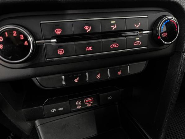Kia Ceed III с пробегом 2020 года, цена 2 417 000 рублей, 140063 км, хэтчбек, Автокод Объявления